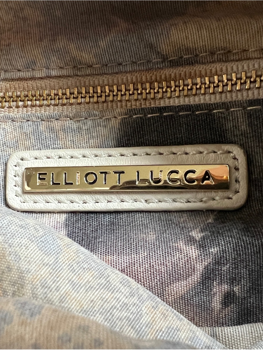 Elliott Lucca Vintage Multi Color Chevron Shoulder Bag - Picture 2 of 6